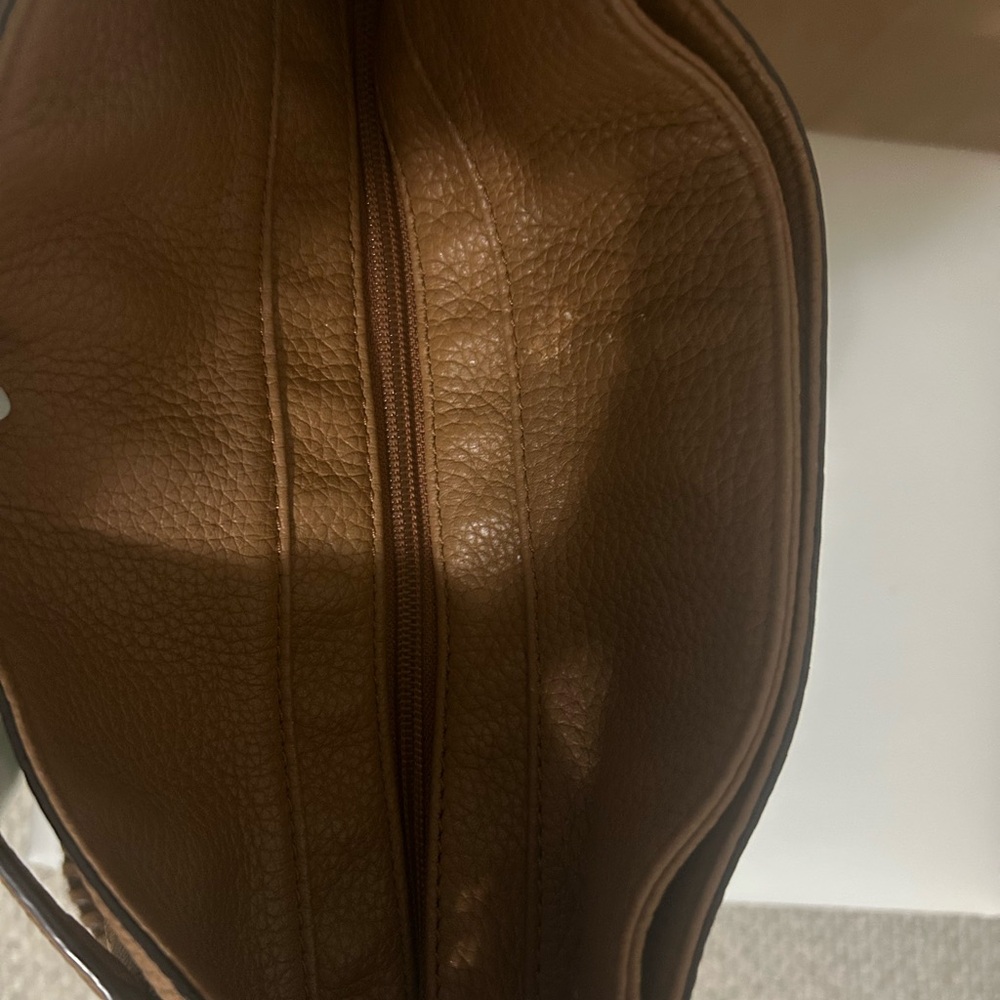 Michael Kors Tan/Brown Whipped Chelsea Leather Bag - Picture 11 of 14